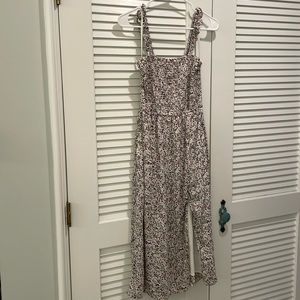 Abercrombie Floral Midi Dress. SMALL